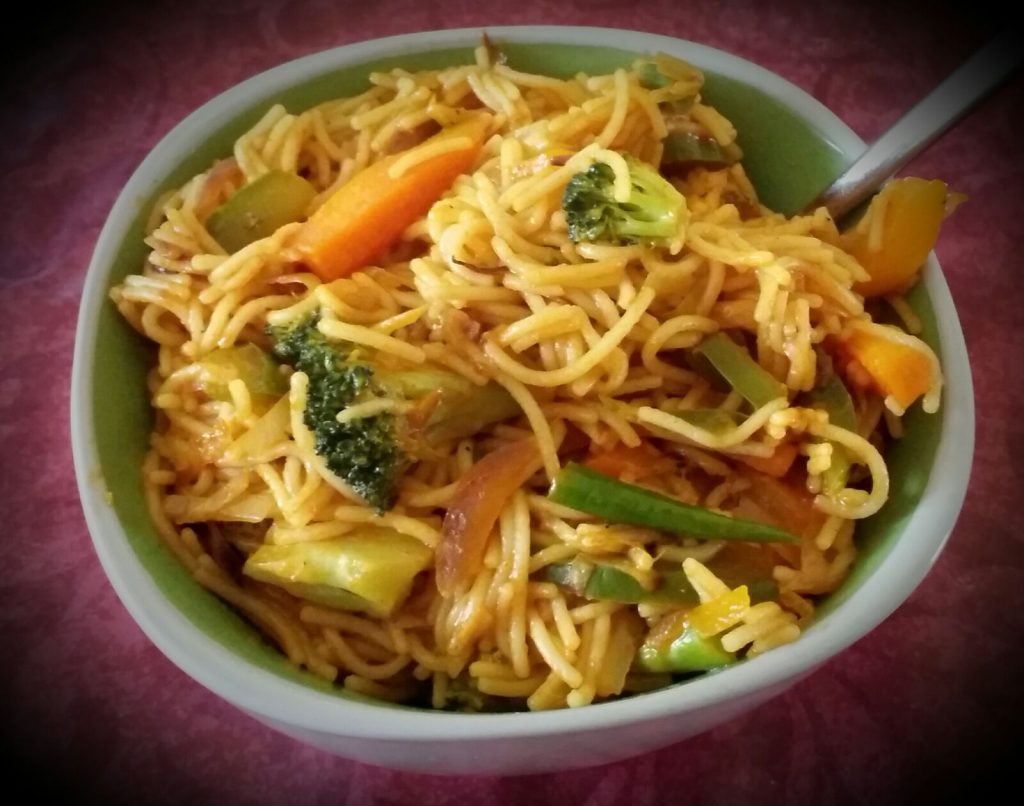 Veg Hakka Noodles Recipe