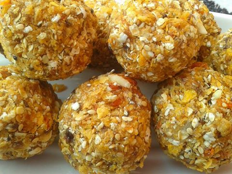 Nutty Oats ke Laddu Recipe