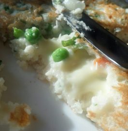 Stuffed Cheese Fresh Pea Uttapam Recipe