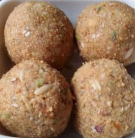 Sesame Pinni Churma Laddu Recipe