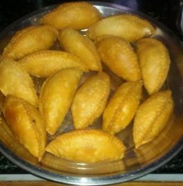 Mawa Gujiya Recipe