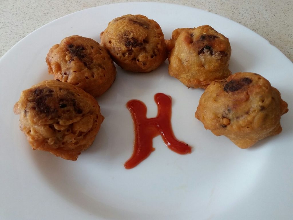 Aloo Bonda (Potato Dumplings) Recipe