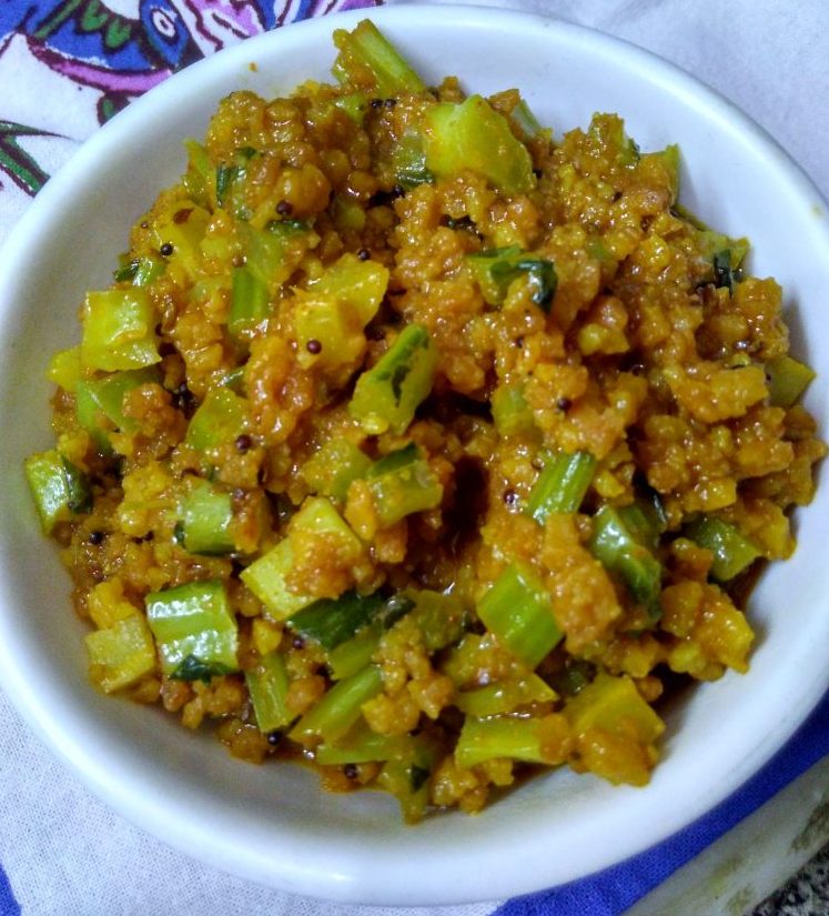 Gobhi Dantal - Mungori ki Sabzi Recipe
