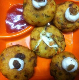 Nargisi Kabab with Hung Curd Recipe