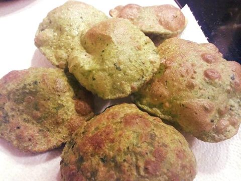 Palak(Spinach) Poori Recipe