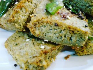 Green Lentil (Daal) ke Dhokle - Tasty Snack