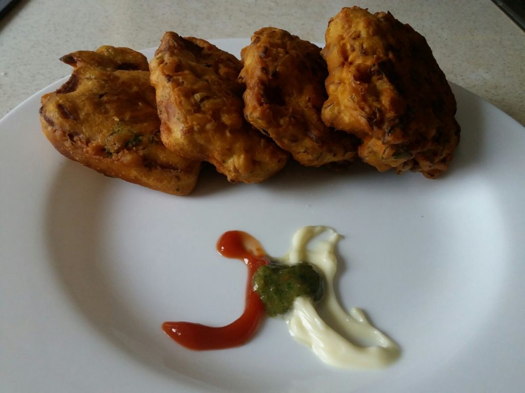 Bread Pakoras ( Without stuffing ) Recipe