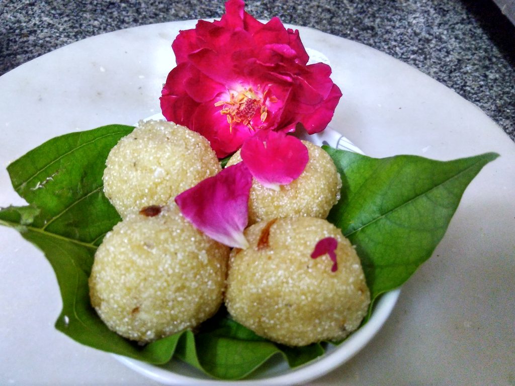 Sooji Coconut Malai Ladoos Recipe