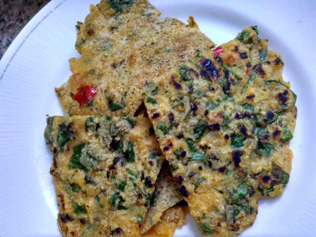 Green Veggie Suji Besan Uttapam Recipe