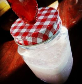 Banana Strawberry Shake Recipe