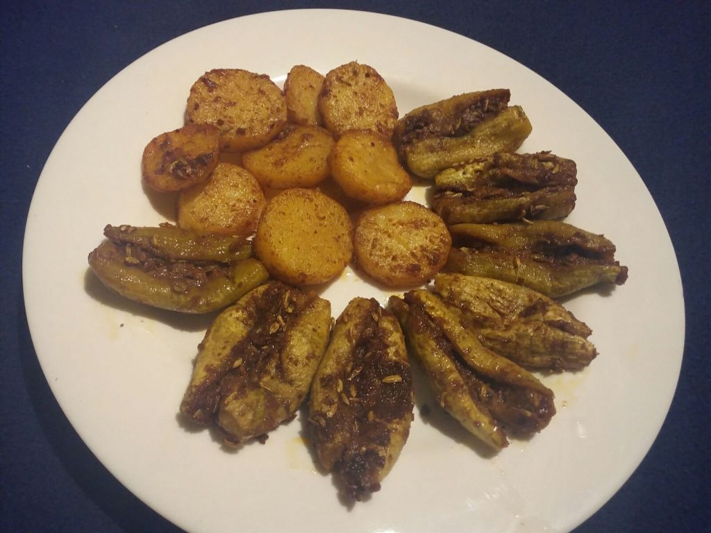 Stuffed(Bharwan) Parwal & Potatoes Recipe