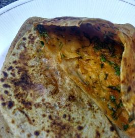 Green Coriander/Dhania Paratha Recipe