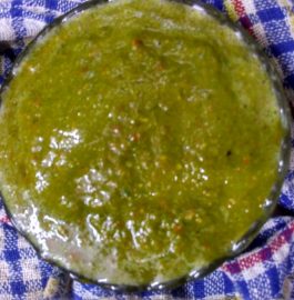 Kiwi Coriander Amla Chutney Recipe