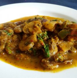 Kadhai Mushroom Gravy Recipe