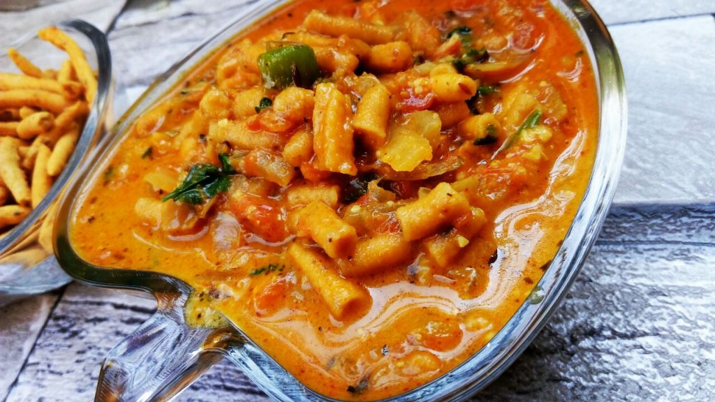 Sev Tomato ki Sabzi Recipe