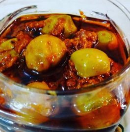 Kerry Goonde (Leswe) Ka Achaar - Tasty Pickle