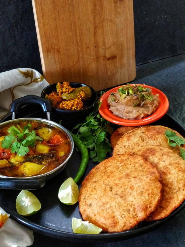 Bedmi Poori with Aloo Sabji Recipe