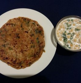 Onion Paratha/Pyaz ke Parathe Recipe