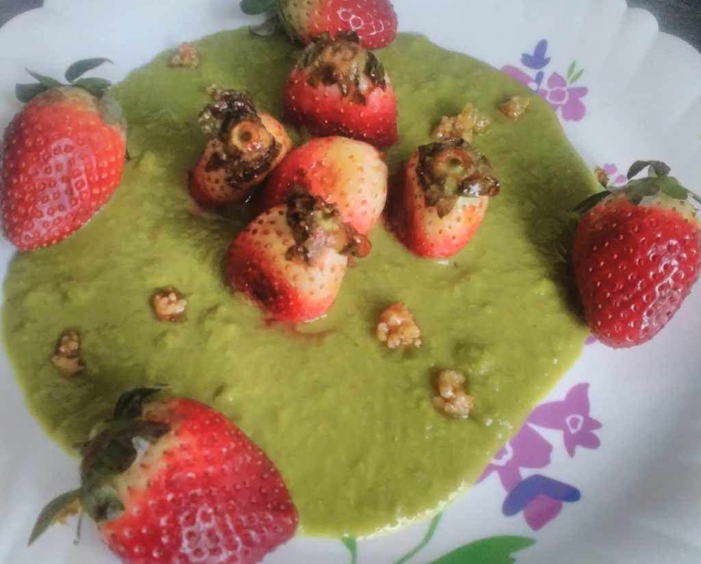 Caramelised Strawberry in Peas Sauce -Tasty