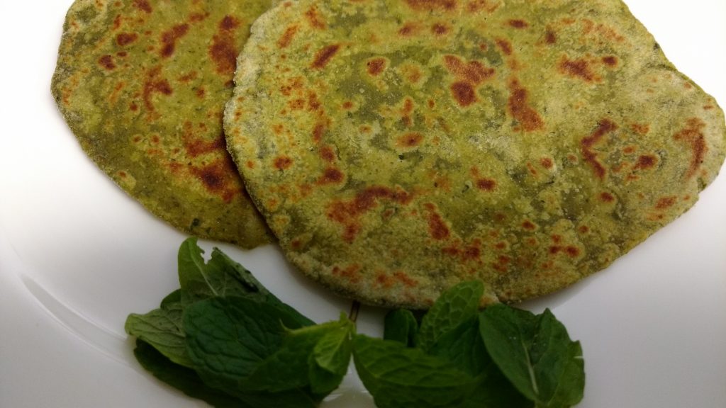 Palak Pudina Paratha Recipe