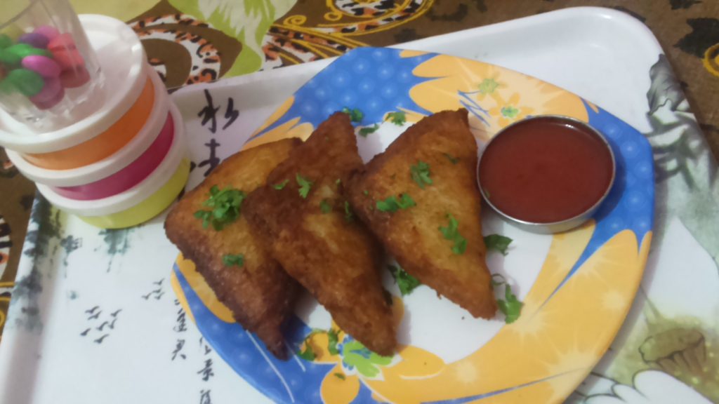 Bread Triangle - Samosa Style