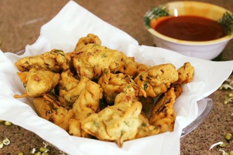 Sprouted Moong and Onion Fritters - Hot and Tasty
