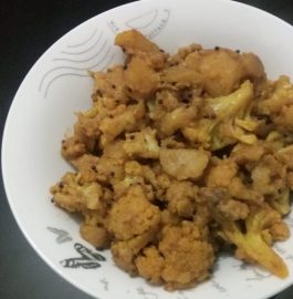 Aloo Gobhi Curry - Quick And Easy