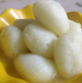 Sponge (Chena) Rasgulle - Syrupy Goodness!