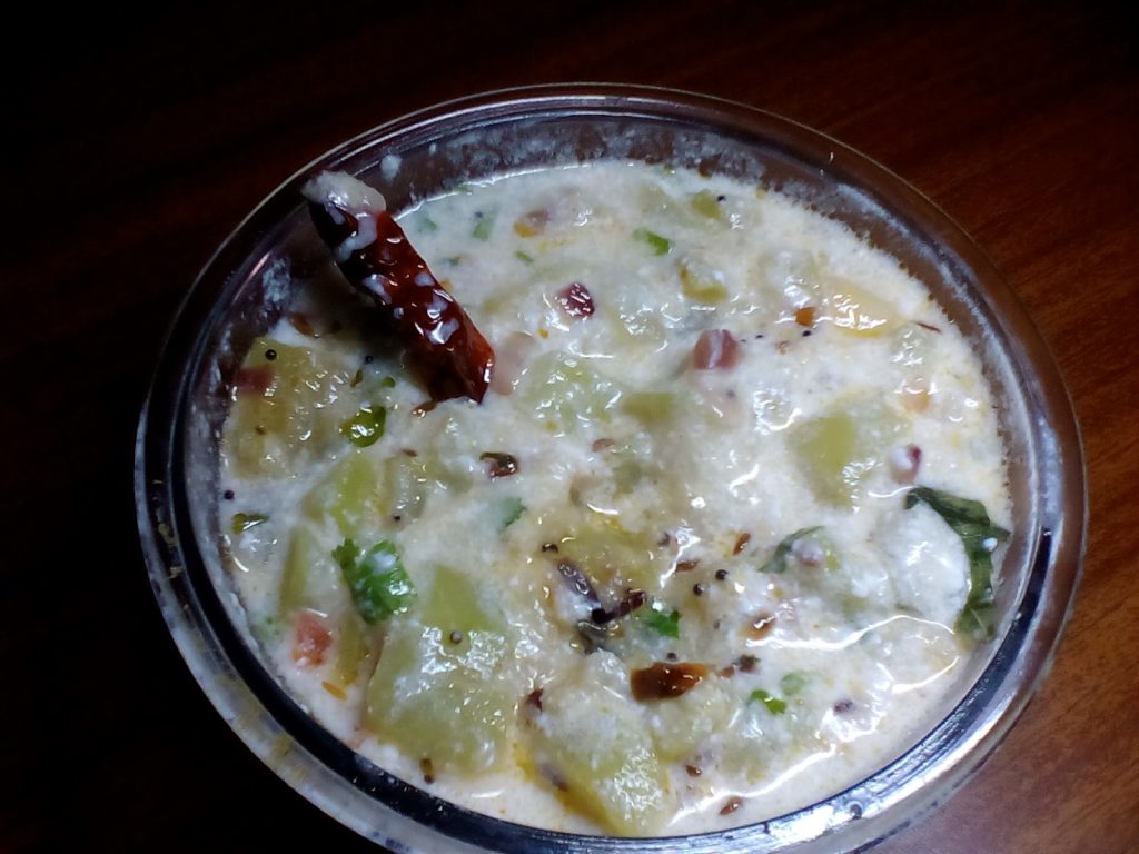 Lauki Raita - Healthy and Instant!