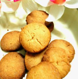 Jeera Wheat Cookies - Tea-time Snack!