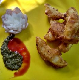 Fried Potato Wedges - Tasty Appetizer!