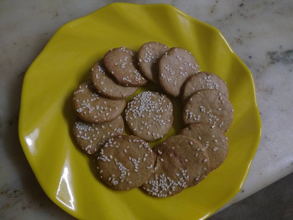 Wheat Flour Sesame Seed Biscuits - Yummy Bite