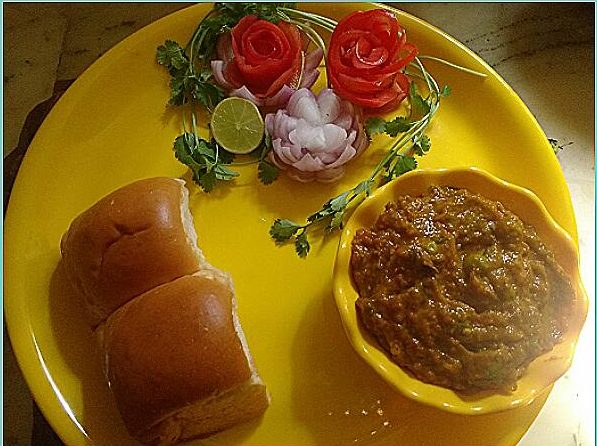 Pav Bhaji - Delicious and Healthy!!