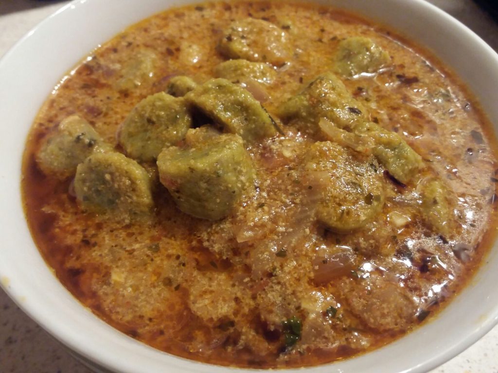 Spinach/ Paalak k Gatte Curry - Rajasthan Special!!