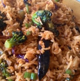 Broccoli Fried Rice - Healthy and Quick!