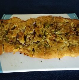 Cheesy Garlic Bread - Tasty Appetizer!