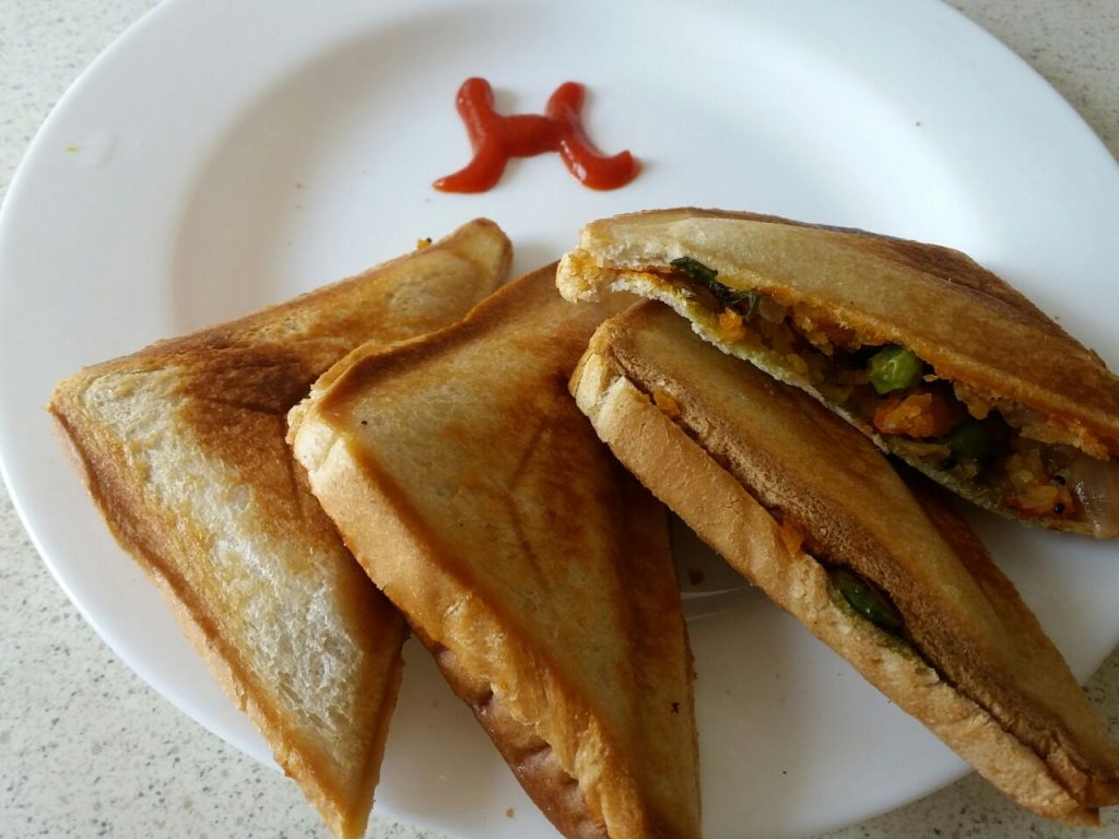 Leftover Poha Sandwiches - Instant Snacks