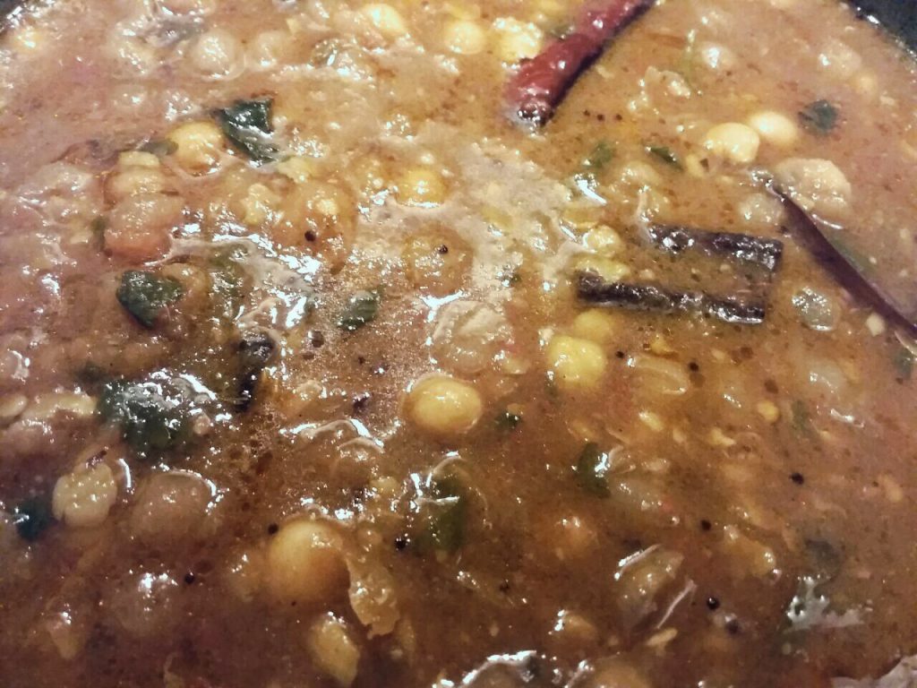 Punjabi Chana Masala - Tasty Curry