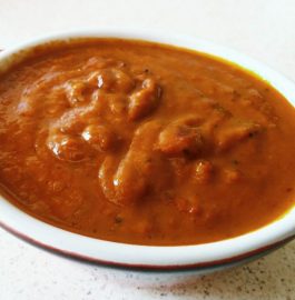 Tangy Tomato Chutney - South Indian Style