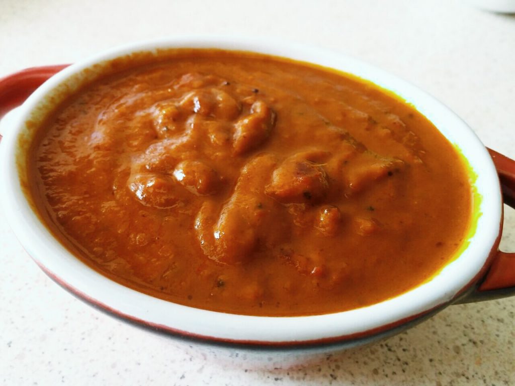 Tangy Tomato Chutney - South Indian Style