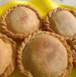 Aloo Ki Kachori - Tasty And Popular Snack