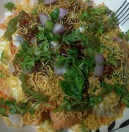 Quick Kachori Chaat - Delicious Bite