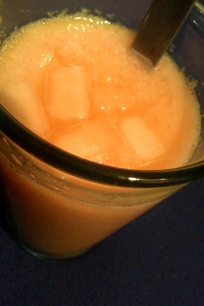 Muskmelon Smoothie - Refreshing Drink!