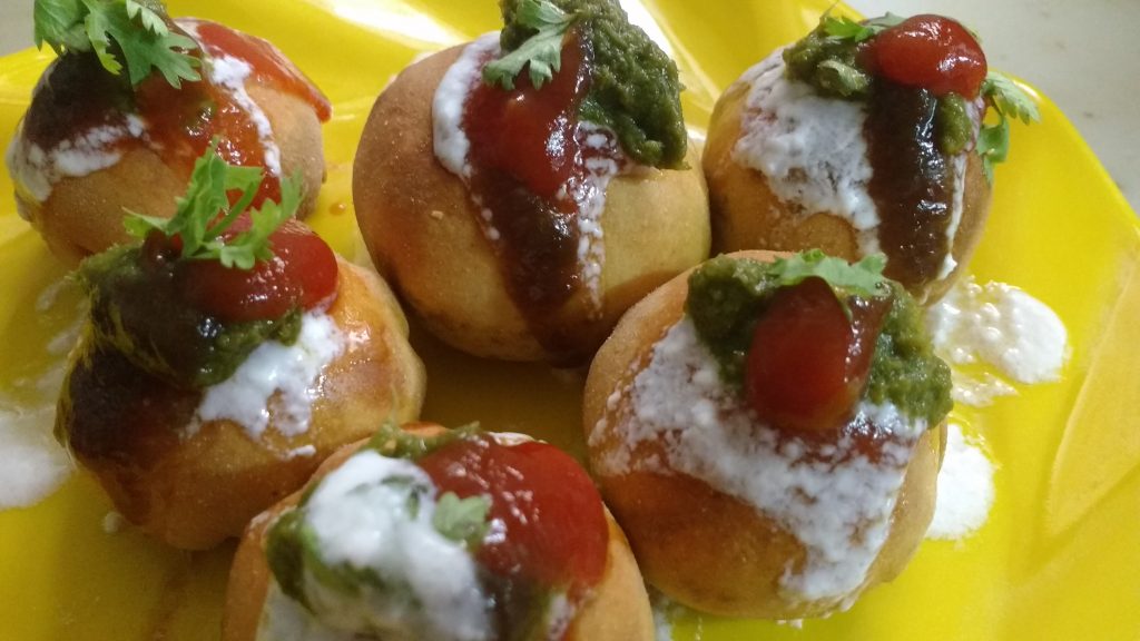 Stuffed Baked Bati Chaat Recipe