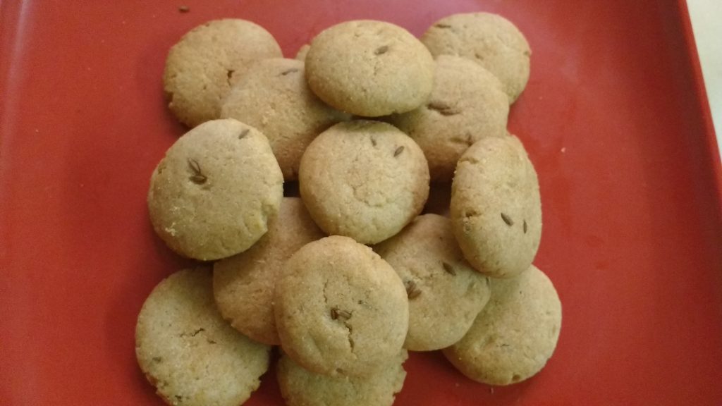 Wheat Flour And Cumin Cookies Recipe