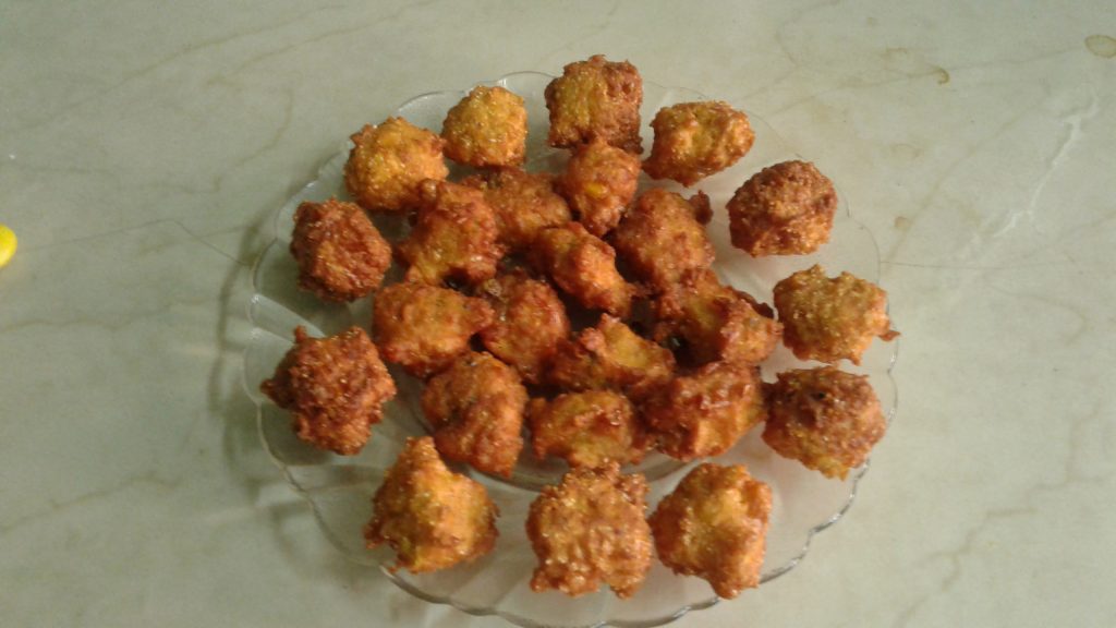 Instant Sweet Corn Moong Dal Pakora Recipe