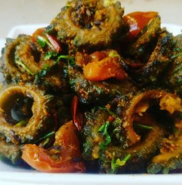 Tomato Bitter Gourd Sabji | Karela Tamatar Sabji Recipe