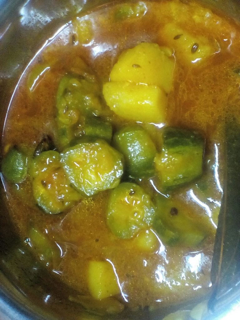 Parval Recipe With Aloo