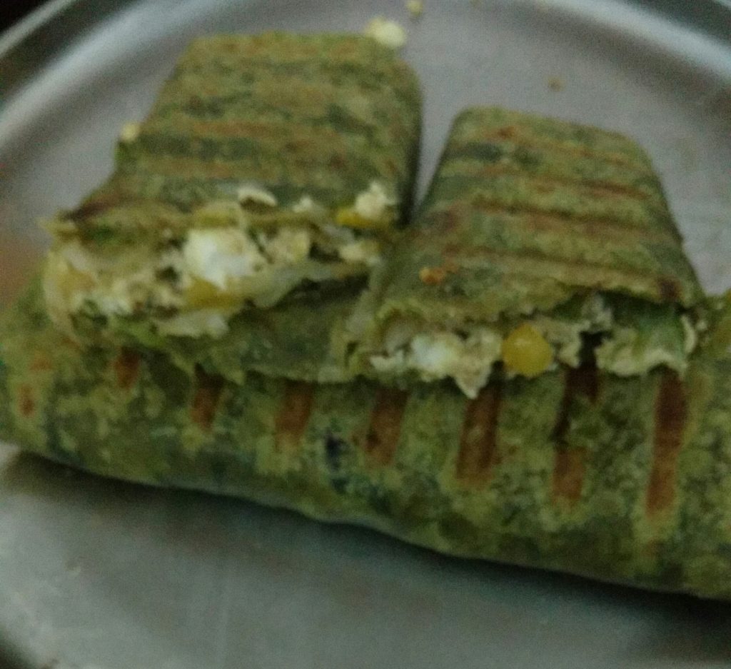 Breakfast Wrap Recipe With Spinach & Paneer