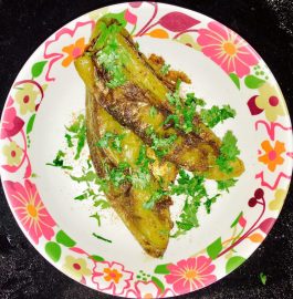 Stuffed Green Chili/Bharleli Mirchi Recipe